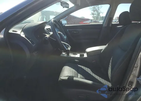 2016 Nissan Altima 2.5 из США, поврежденный, VIN 1N4AL3AP7GC229184